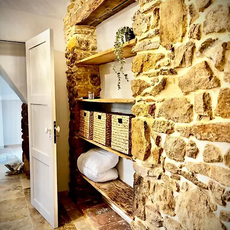 ベッド・アンド・ブレックファスト Suite Le Clos Boheme - Uzes - Chambre Manon, Marius Et Marcel