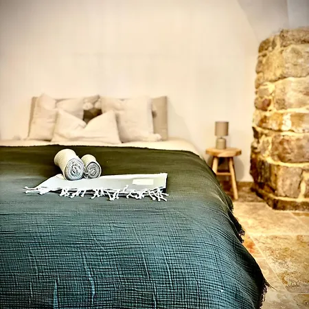 Suite Le Clos Boheme - Uzes - Chambre Manon, Marius Et Marcel 3*
